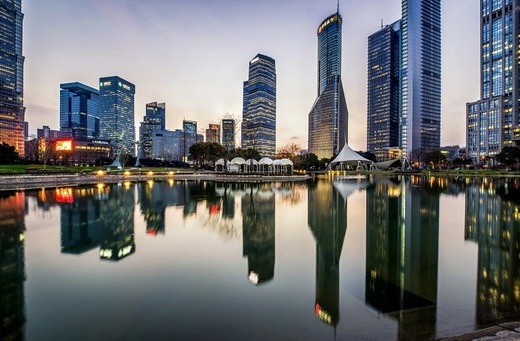 爱上海：Late Night食堂：Shanghai's Delicacies